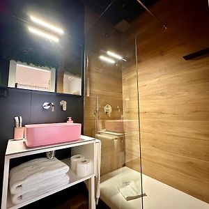 Private Bathroom King Room